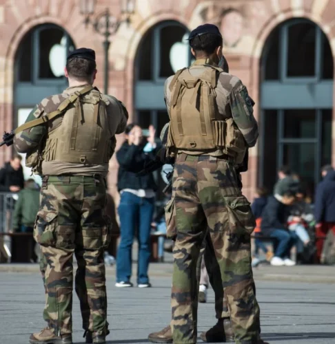 Patrouille de militaire paris